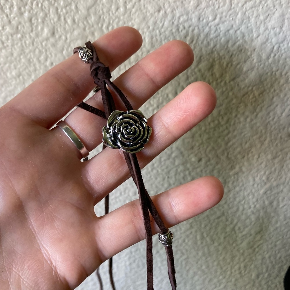 Brown Suede Rose Pendant Wrap Necklace/ Bracelet - Picture 9 of 10